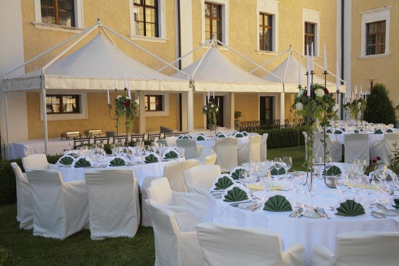 Hotel Schlosshotel Mondsee 4*